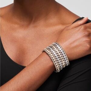 Silver pave accent stretch bracelet